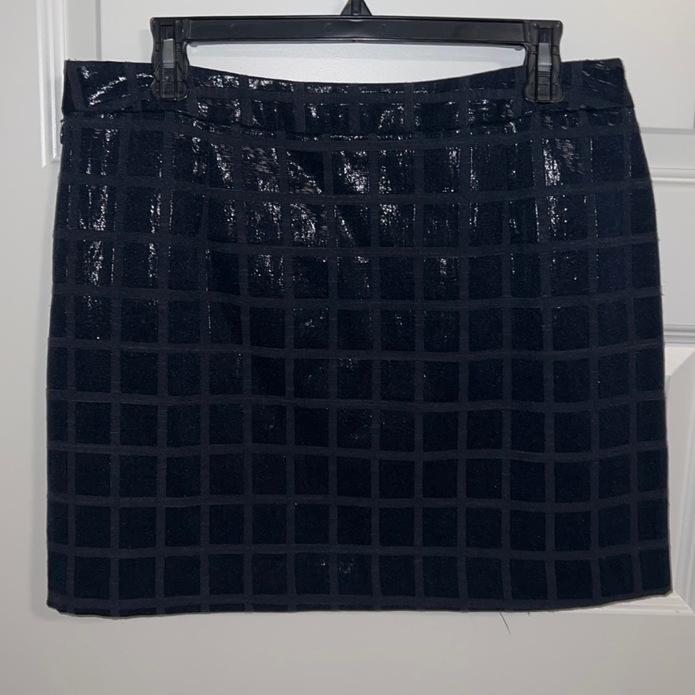 Navy Detail Mini Skirt.
